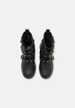 Friboo Korte Laarzen - Black 9 Friboo Korte Laarzen - Black -Friboo Winkel 32078b07337648ee82b862d6480169e8