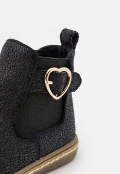 Friboo Korte Laarzen - Black -Friboo Winkel 479aef6e2d0346e7bcb0456f4e766a74