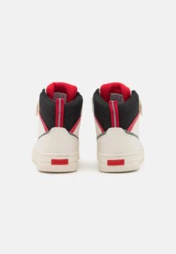 Friboo Sneakers Hoog - Off White -Friboo Winkel 88c7a368f53645349b1b922fd8e943a1