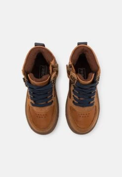 Friboo Leather - Sneakers Hoog - Cognac -Friboo Winkel a9750accb2f9458cbdedb30dafe51541